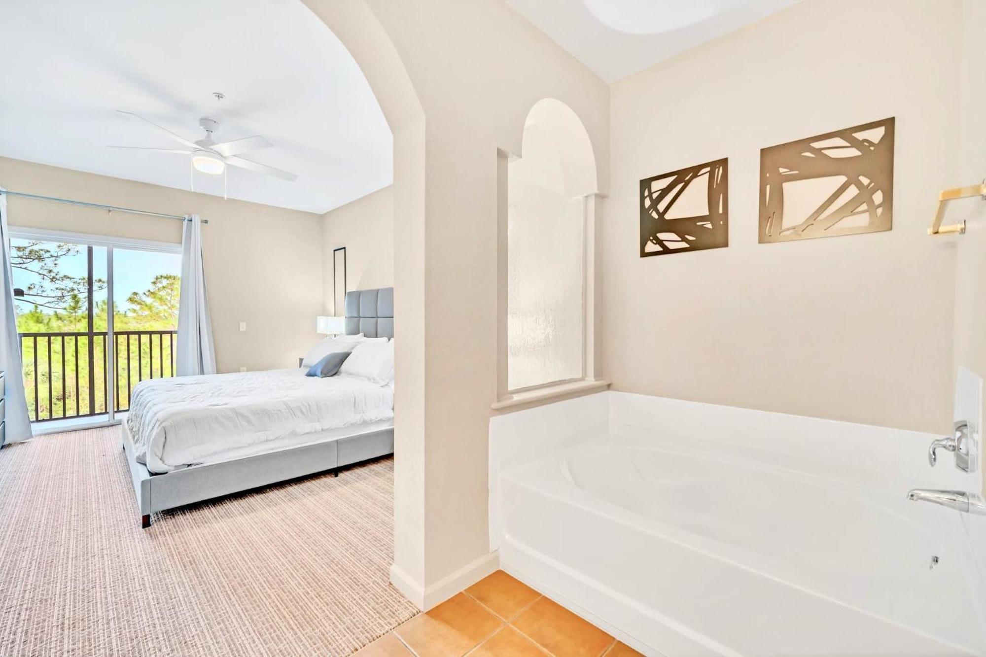 Stunning 2Br Condo With Hot Tub And Pool, Near Disney! Orlando Bagian luar foto