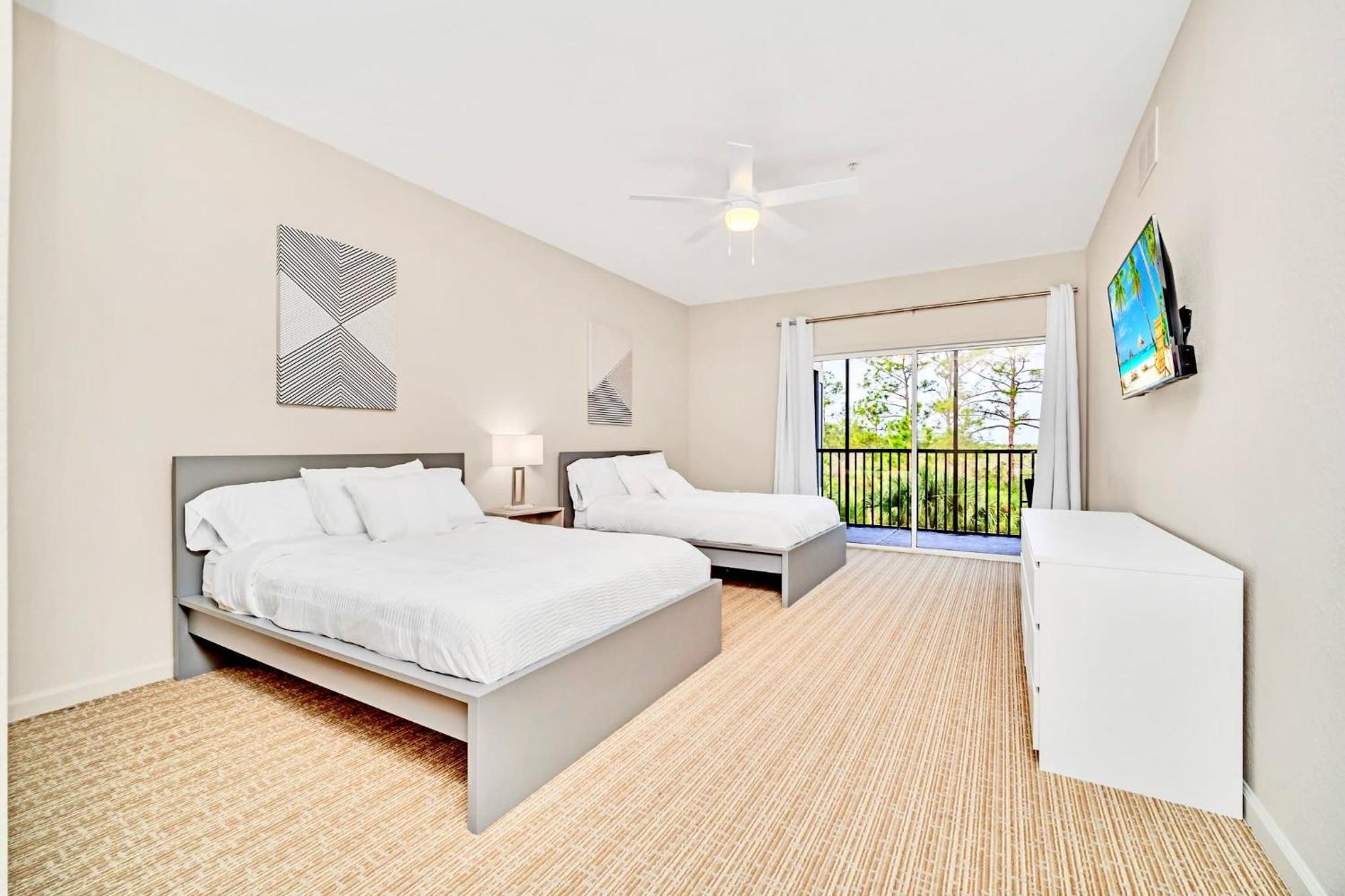 Stunning 2Br Condo With Hot Tub And Pool, Near Disney! Orlando Bagian luar foto