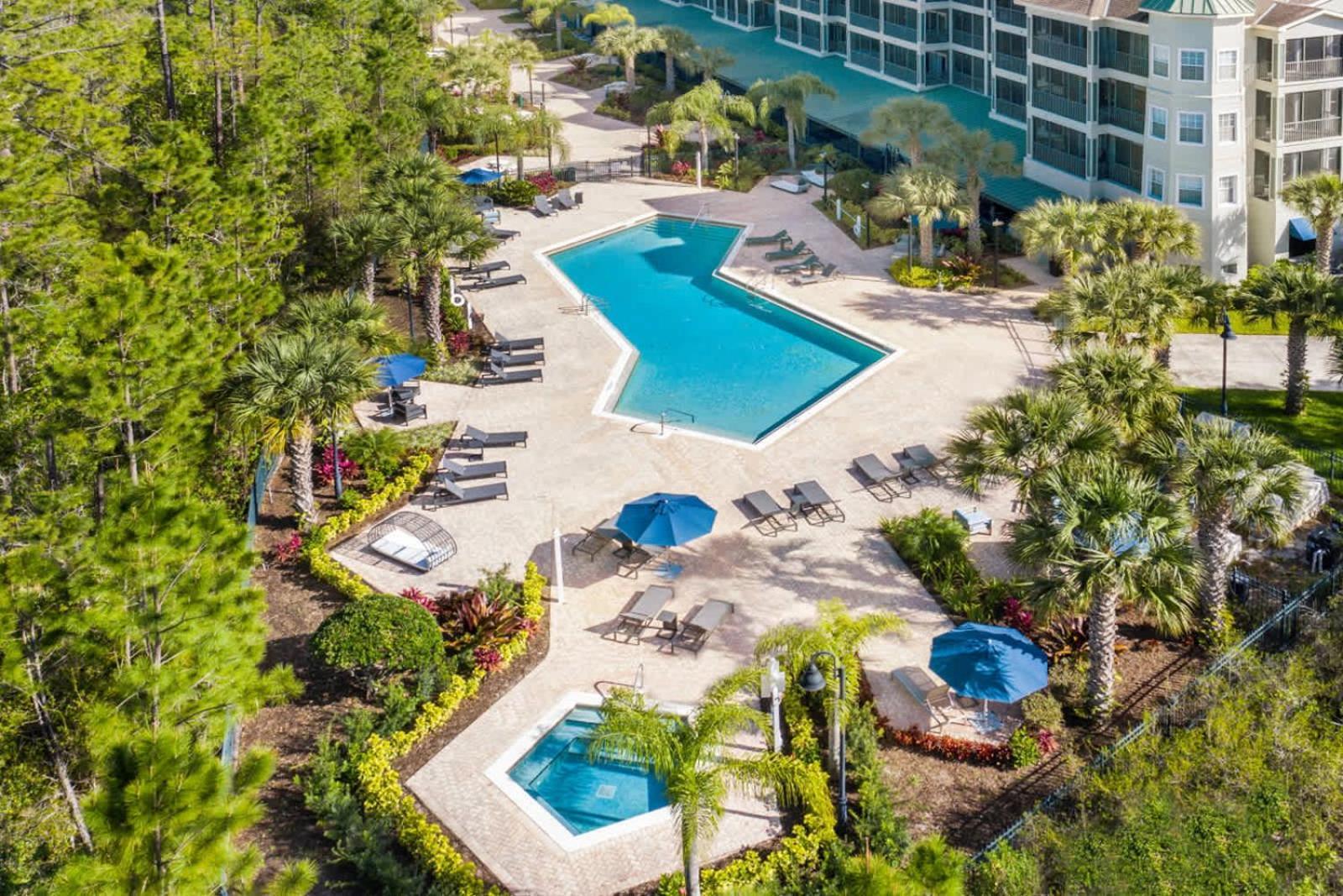 Stunning 2Br Condo With Hot Tub And Pool, Near Disney! Orlando Bagian luar foto