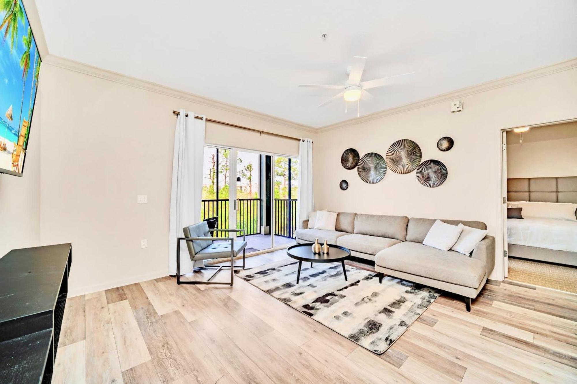 Stunning 2Br Condo With Hot Tub And Pool, Near Disney! Orlando Bagian luar foto