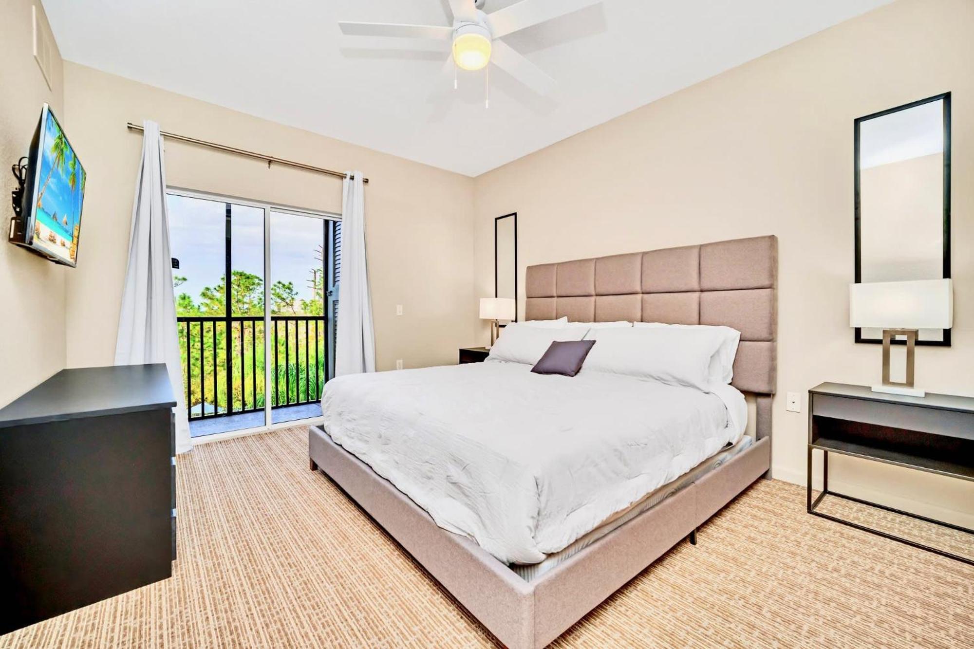 Stunning 2Br Condo With Hot Tub And Pool, Near Disney! Orlando Bagian luar foto